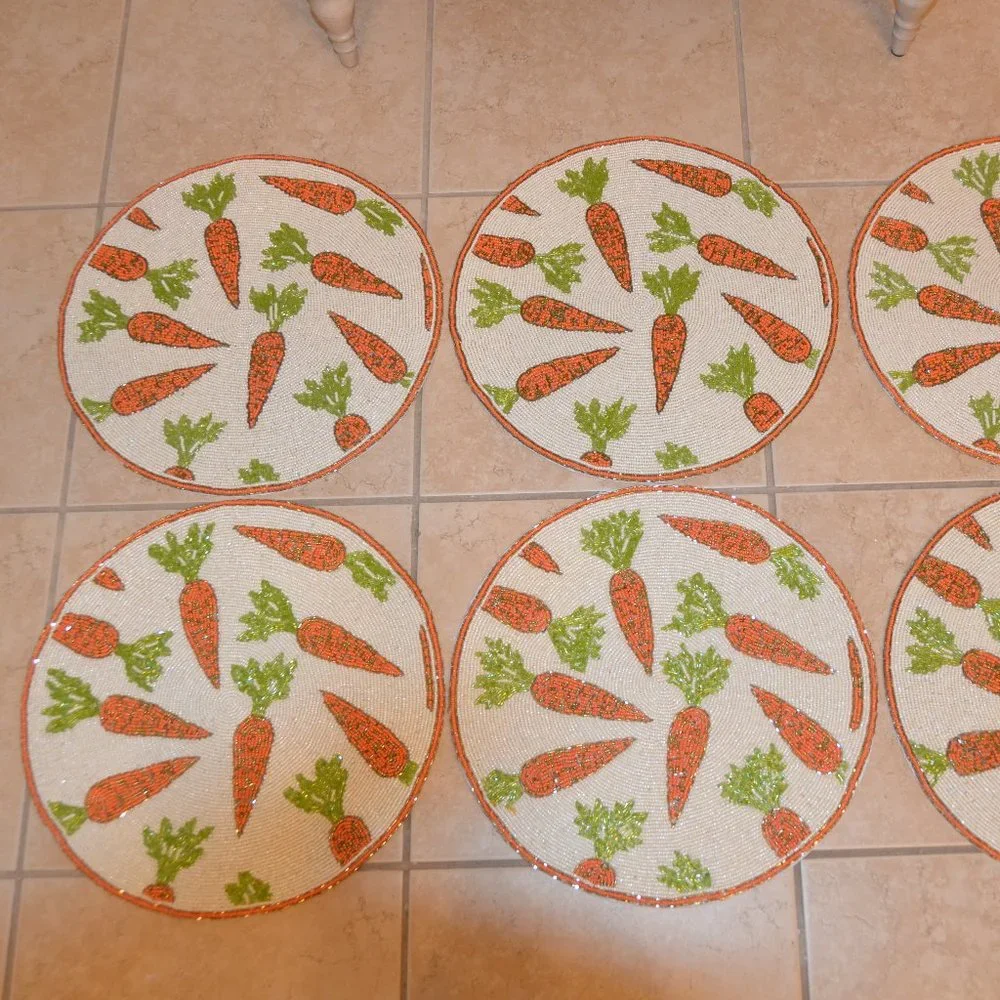 6 ISAAC MIZRAHI CARROT SPRING SUMMER EASTER CRYSTAL PLACEMAT CHARGER CENTERPIECE